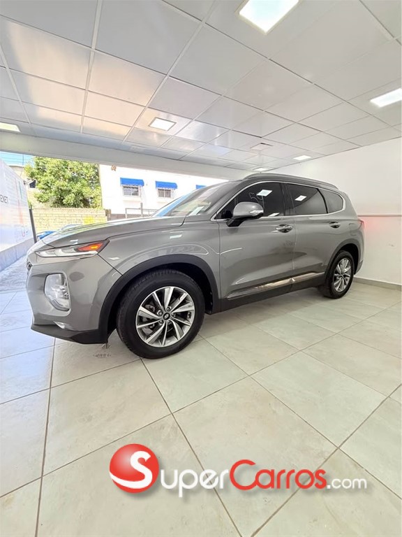 2020 Hyundai Santa Fe Limited — foto 8 / 9