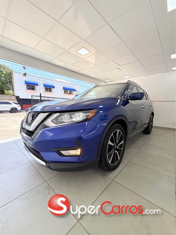 2020 Nissan Rogue SL