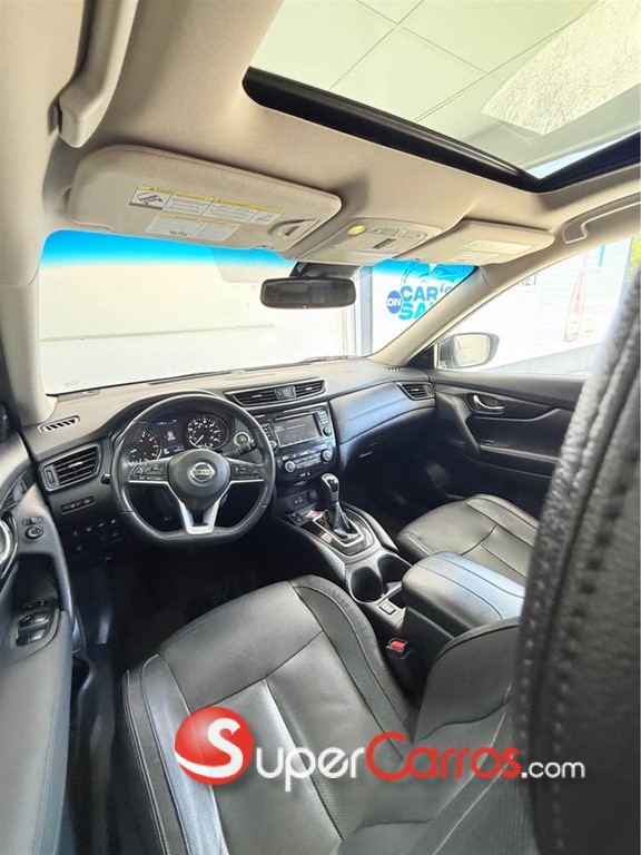 2020 Nissan Rogue SL — foto 3 / 10