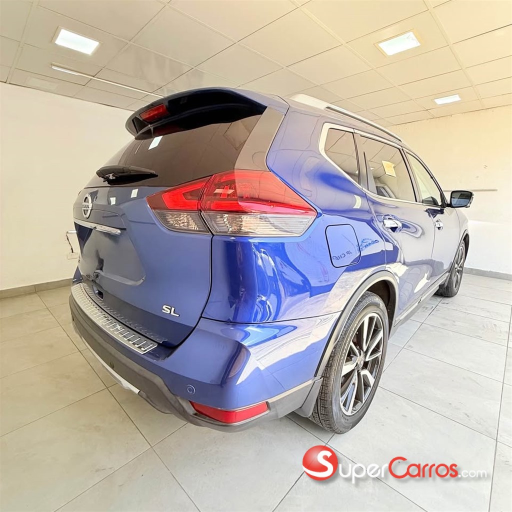2020 Nissan Rogue SL — foto 7 / 10