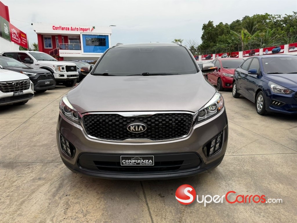 2016 Kia Sorento — foto 2 / 7