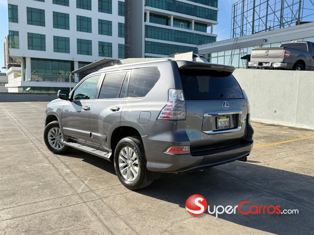 2019 Lexus GX 460 — foto 2 / 7
