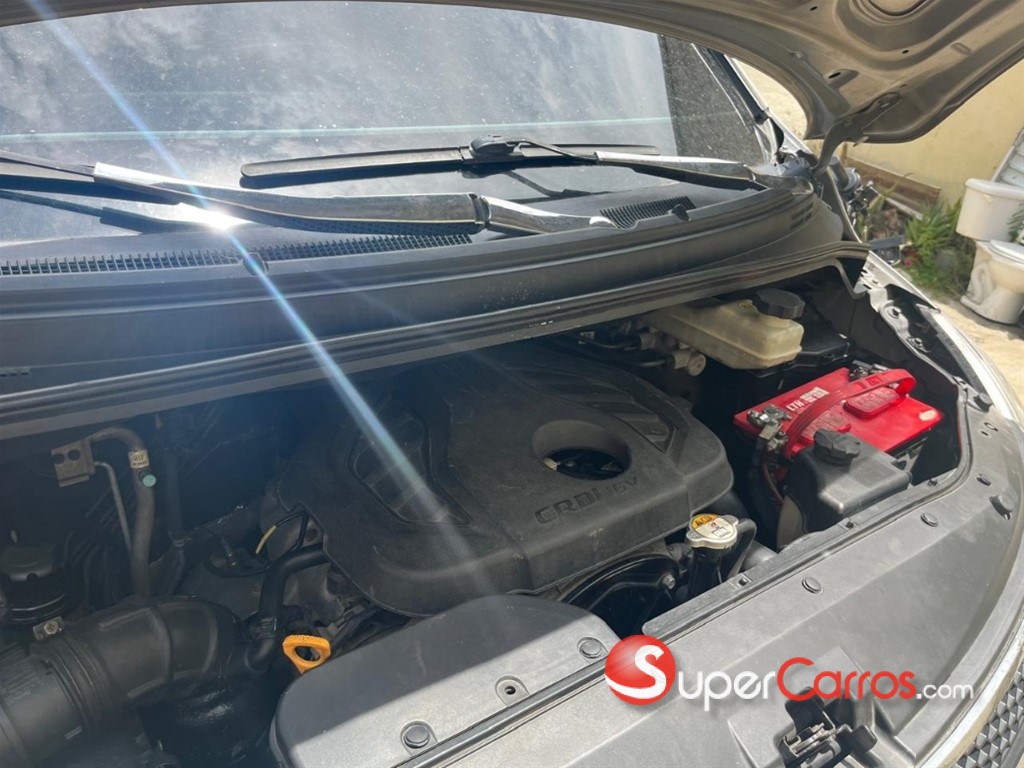 2016 Hyundai Grand Starex — foto 9 / 9