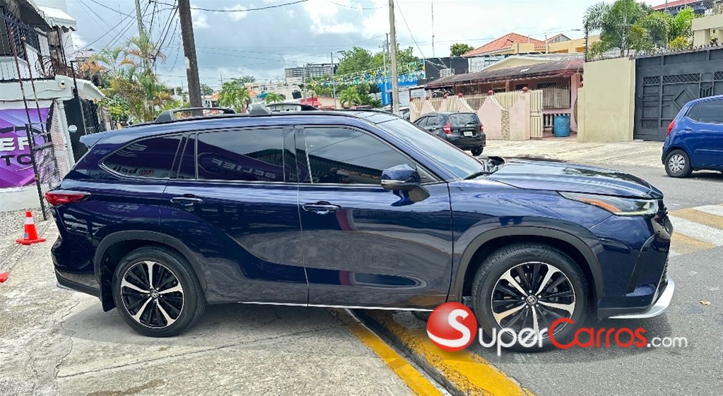 2021 Toyota Highlander XSE — foto 4 / 10