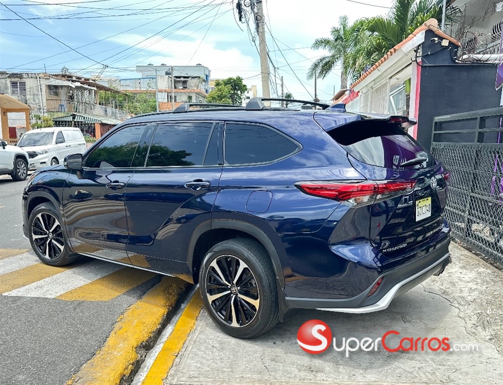 2021 Toyota Highlander XSE — foto 6 / 10
