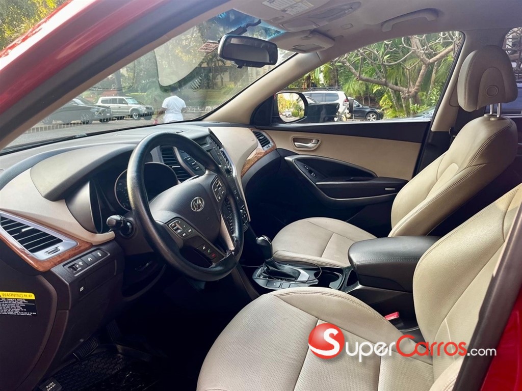 2016 Hyundai Santa Fe — foto 7 / 11
