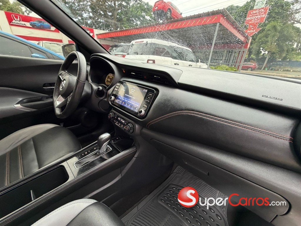 2020 Nissan Kicks SR — foto 7 / 9
