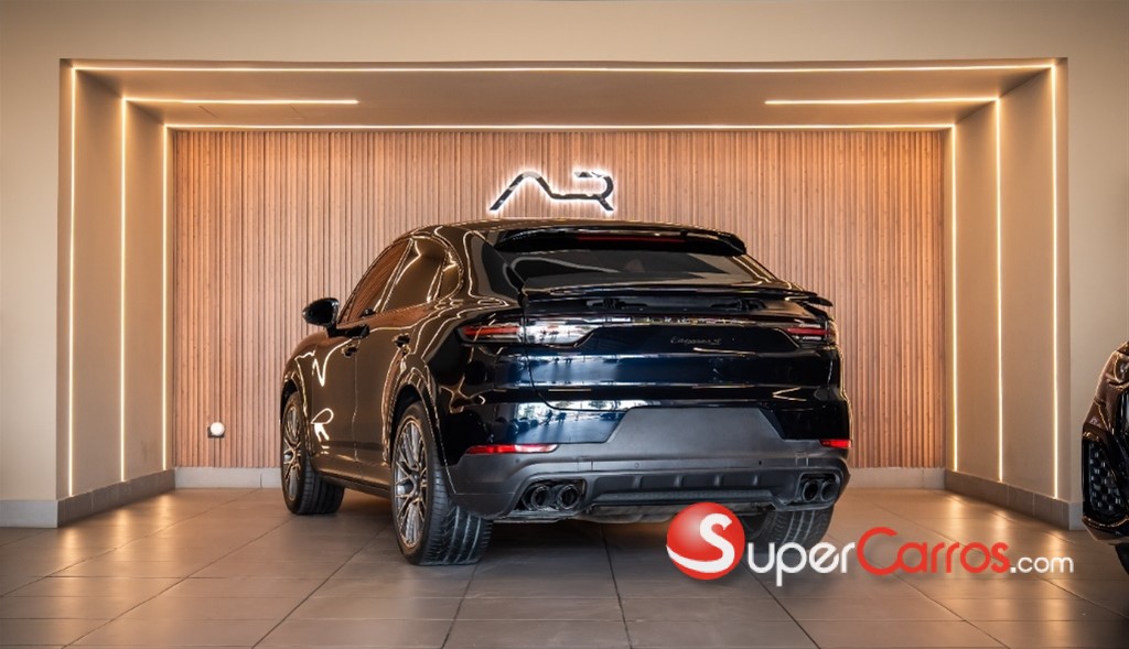 2022 Porsche Cayenne Coupe S — foto 9 / 11