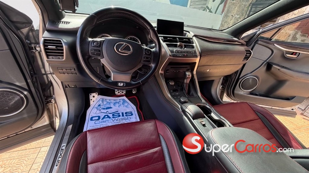 2017 Lexus NX 200T — foto 10 / 10