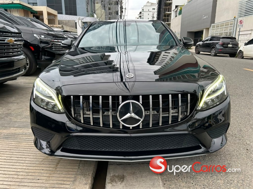 2020 Mercedes-Benz Clase C 300 — foto 2 / 12