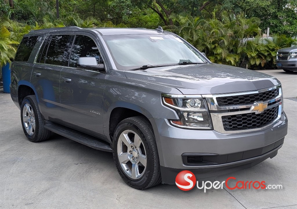 2020 Chevrolet Tahoe LS — foto 2 / 9