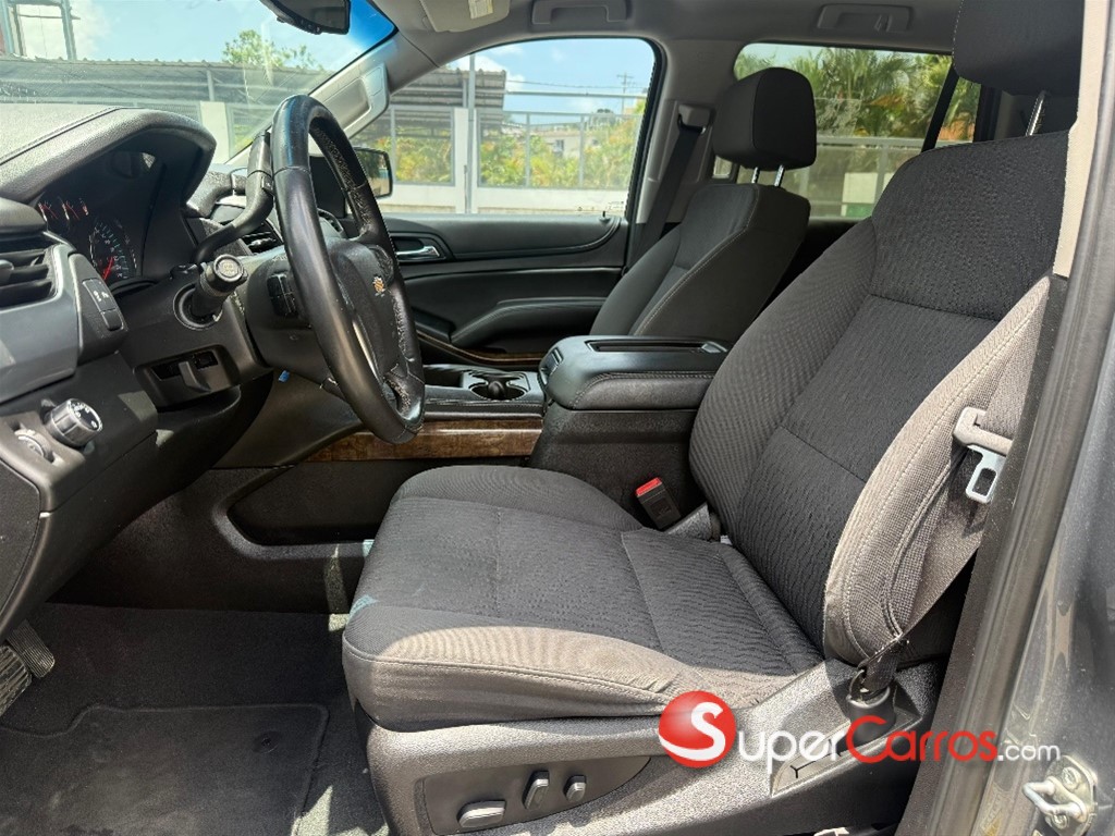 2020 Chevrolet Tahoe LS — foto 5 / 9