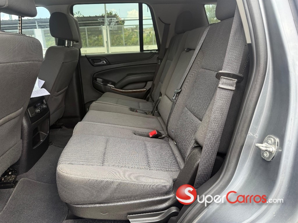 2020 Chevrolet Tahoe LS — foto 8 / 9