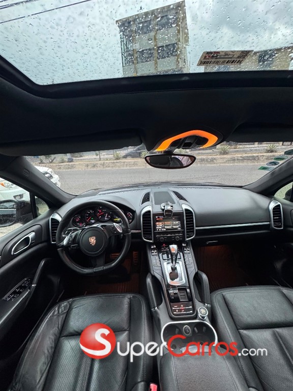 2012 Porsche Cayenne — foto 9 / 11