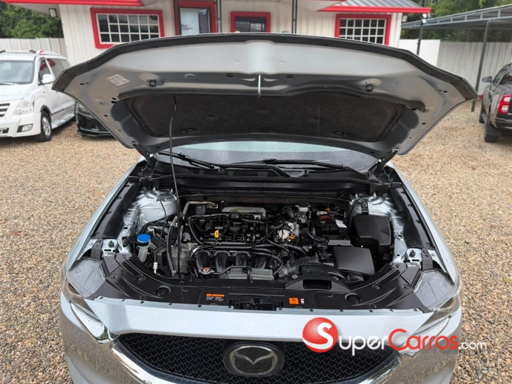 2021 Mazda CX-5 Touring — foto 3 / 11