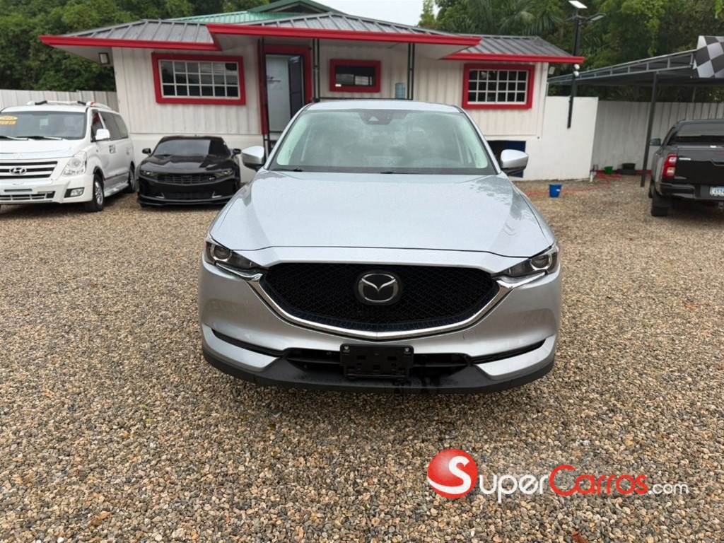2021 Mazda CX-5 Touring — foto 5 / 11