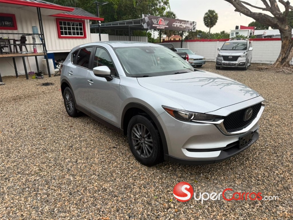 2021 Mazda CX-5 Touring — foto 6 / 11
