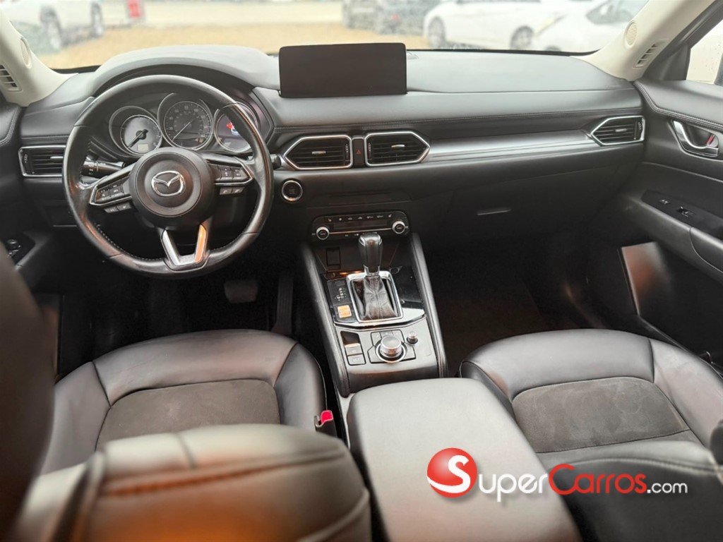2021 Mazda CX-5 Touring — foto 8 / 11