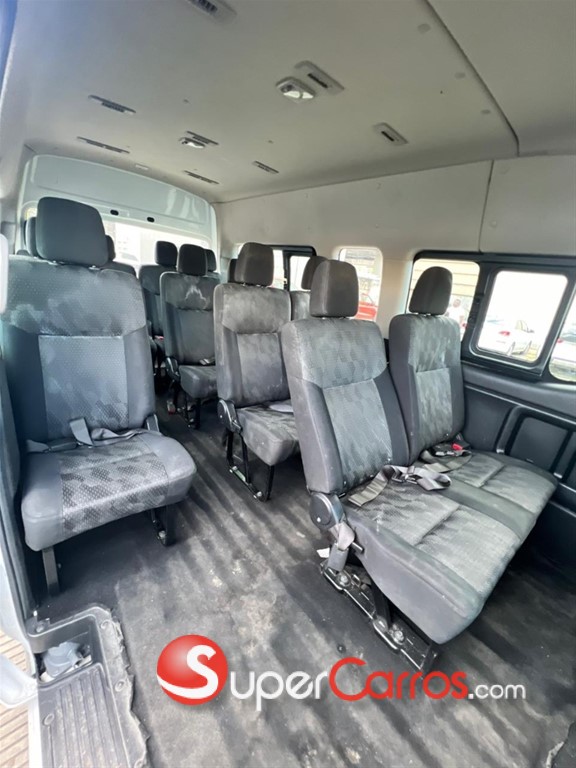 2024 Nissan Urvan NV 350 — foto 8 / 10