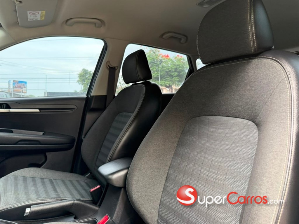 2023 Kia Sonet — foto 10 / 12