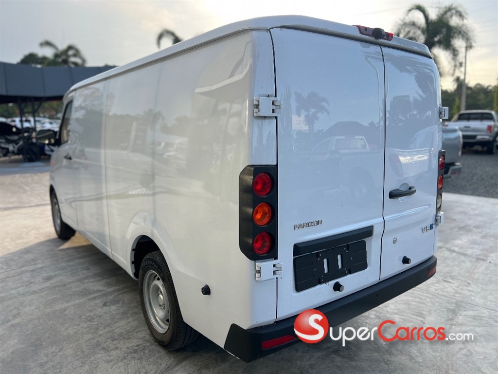 2026 Farizon V6E Van Cargo — foto 4 / 12