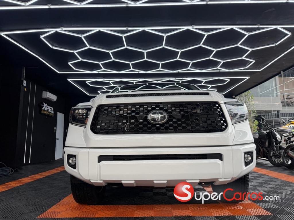 2020 Toyota Tundra SR5 — foto 11 / 12