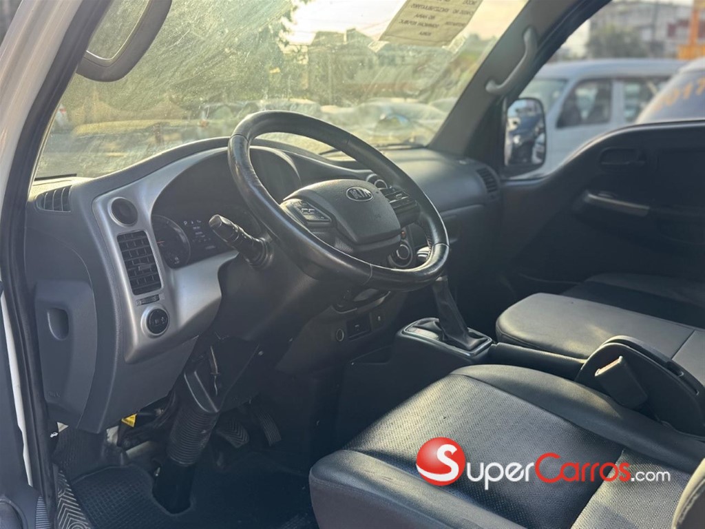 2020 Kia Bongo III — foto 6 / 8