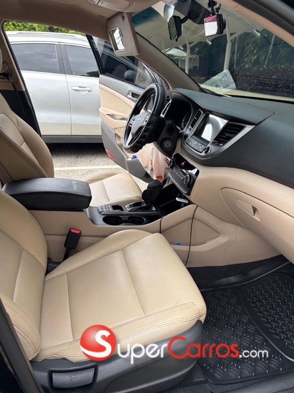 2017 Hyundai Tucson — foto 6 / 10