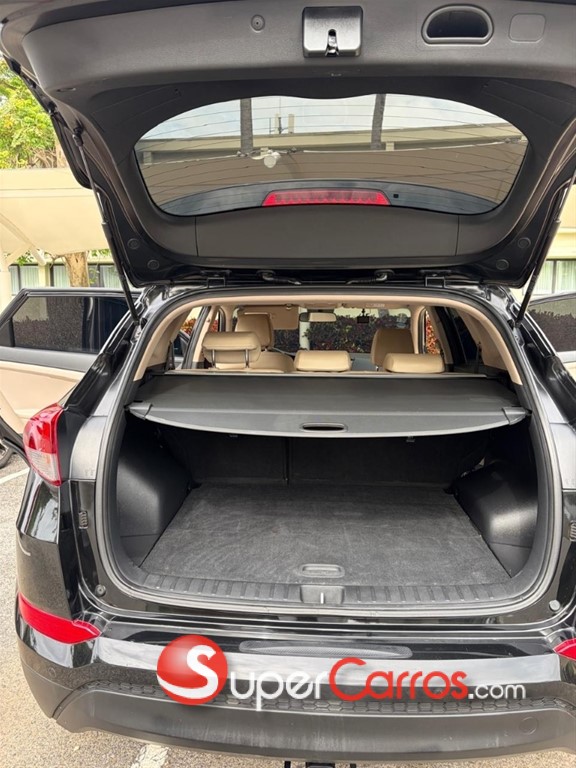 2017 Hyundai Tucson — foto 8 / 10