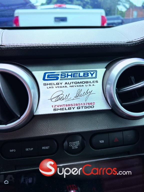 2008 Ford Mustang Shelby Cobra GT500 — foto 4 / 12
