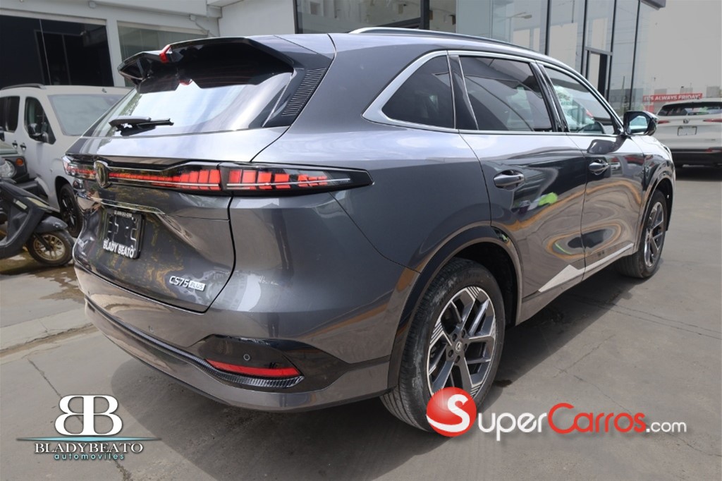 2027 Changan CS 75 Plus Elite — foto 9 / 12
