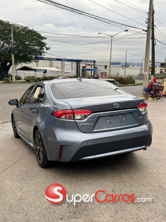 2020 Toyota Corolla SE — foto 5 / 8