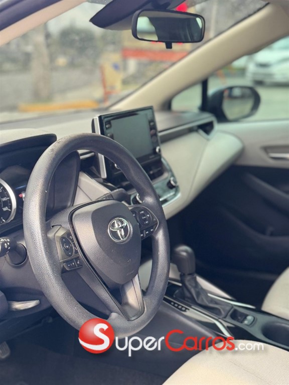 2020 Toyota Corolla SE — foto 6 / 8