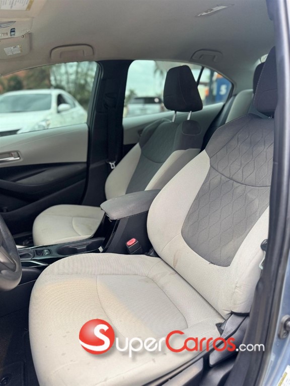 2020 Toyota Corolla SE — foto 7 / 8