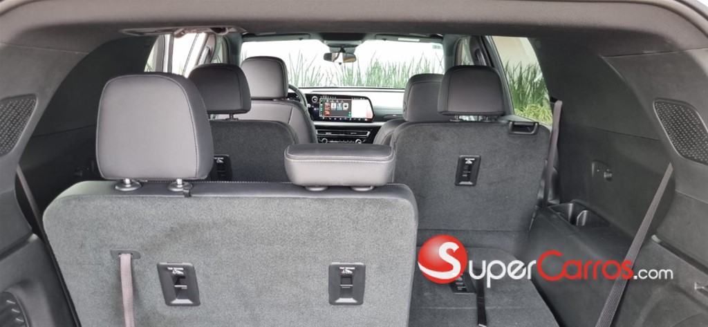 2025 Chevrolet Traverse LS — foto 10 / 12