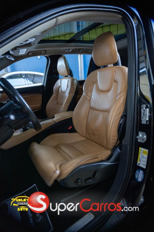 2016 Volvo XC90 Inscription T6 — foto 7 / 12