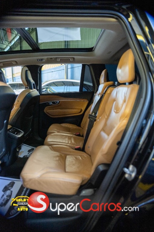 2016 Volvo XC90 Inscription T6 — foto 8 / 12