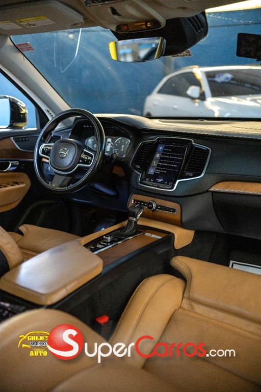 2016 Volvo XC90 Inscription T6 — foto 10 / 12