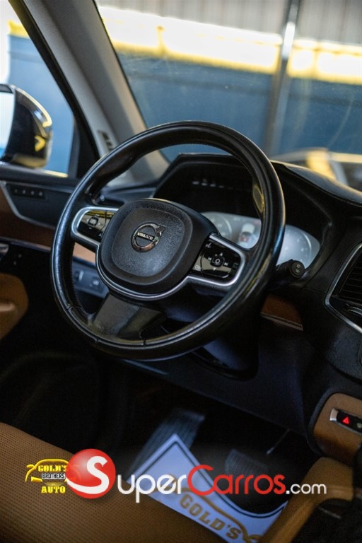 2016 Volvo XC90 Inscription T6 — foto 11 / 12