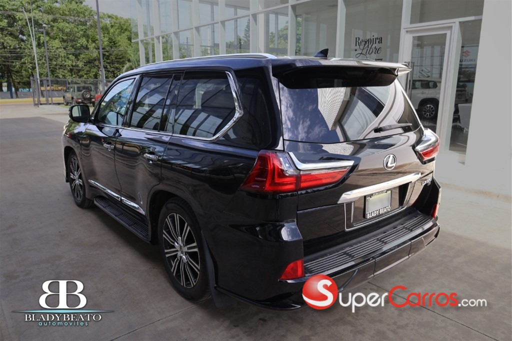 2019 Lexus LX 570 Sport — foto 12 / 12