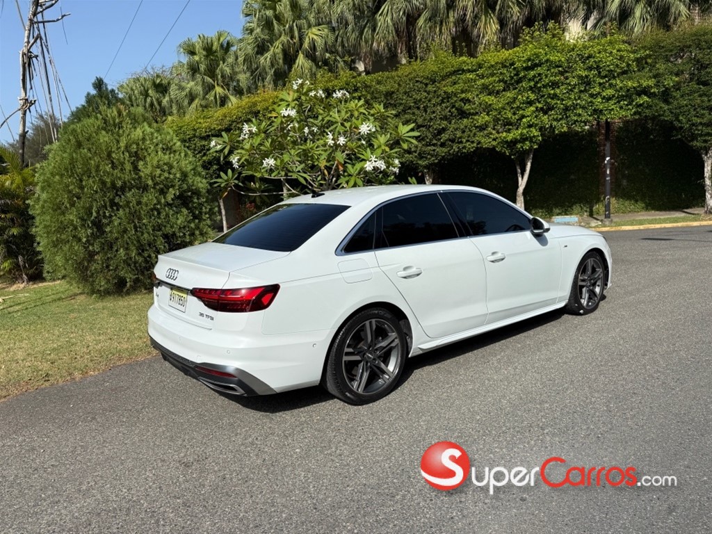 2021 Audi A4 Turbo S-Line — foto 6 / 9
