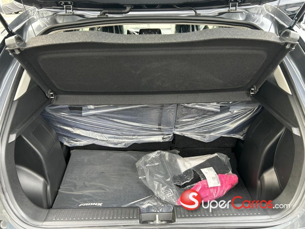 2026 Suzuki Fronx GLX — foto 10 / 12