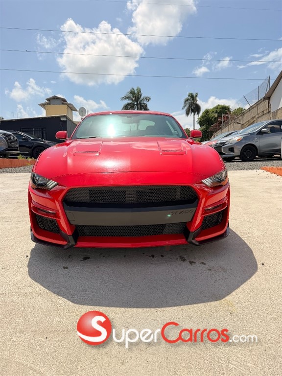 2018 Ford Mustang GT — foto 2 / 10