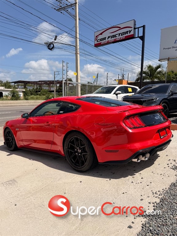2018 Ford Mustang GT — foto 3 / 10
