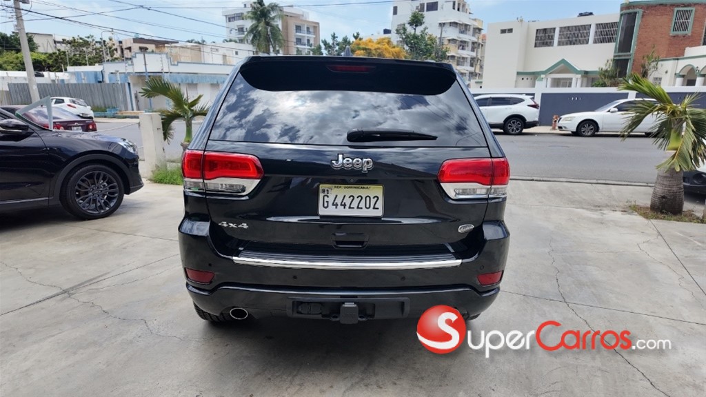 2015 Jeep Grand Cherokee Overland — foto 5 / 11