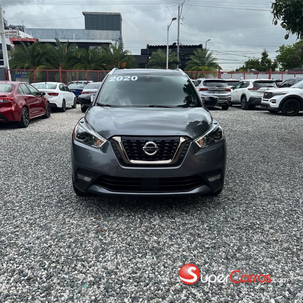2020 Nissan Kicks SR — foto 2 / 12