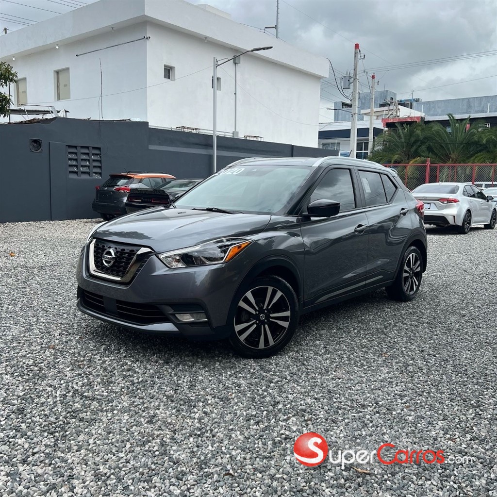 2020 Nissan Kicks SR — foto 3 / 12