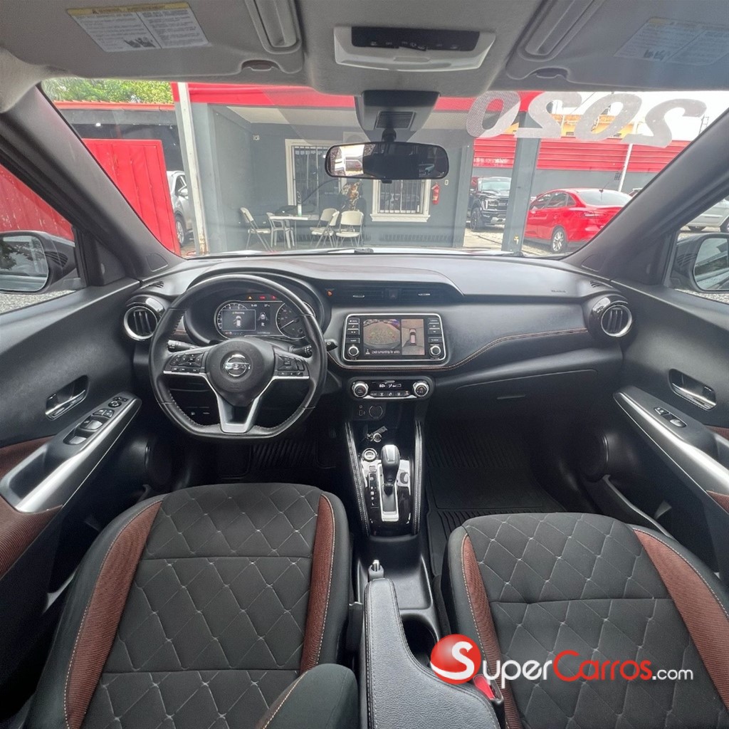 2020 Nissan Kicks SR — foto 8 / 12