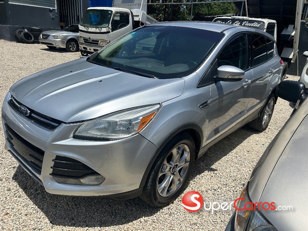 2013 Ford Escape — foto 2 / 12