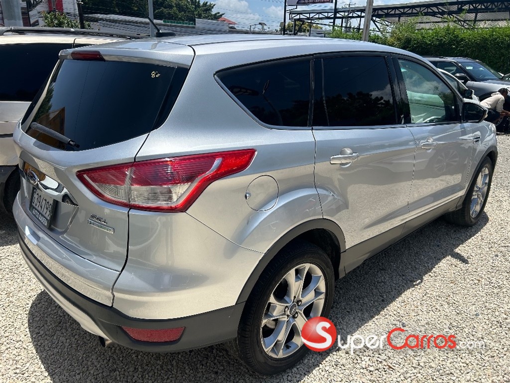 2013 Ford Escape — foto 4 / 12